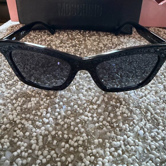 Moschino Grey Gradient Cat Eye Ladies Sunglasses 54-20-140 NEW main image 4